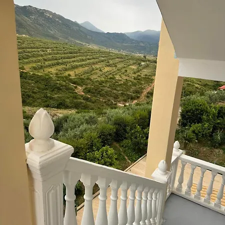 360° View * Avlonya