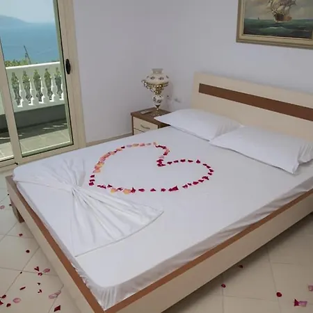 360° View Apartment