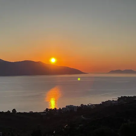 360° View * Vlorë
